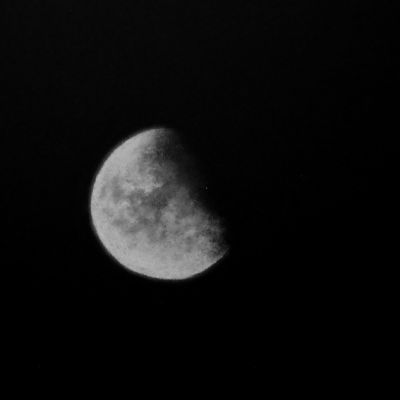 Lone Moon Phase 5